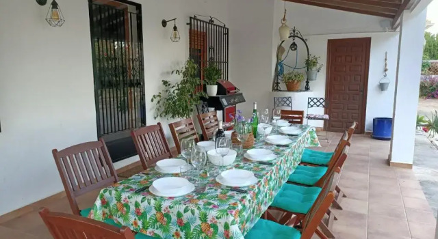 Коттедж Casa Mariseta y Tonet, naturaleza a 2 km del mar, piscina con jacuzzi