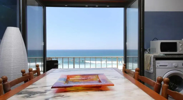 Prime Oceanfront Apartment