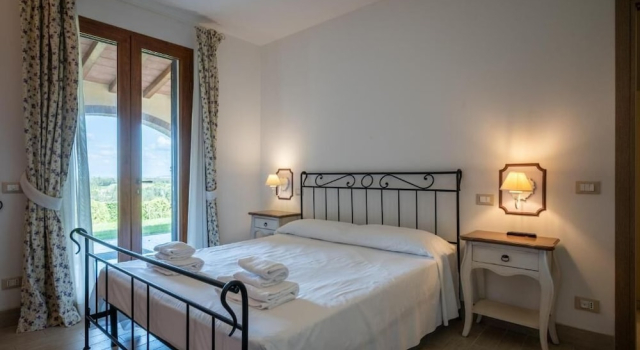 Villa degli Olivi, Prenota Villa Hotel a Crespina con piscina, Piscina