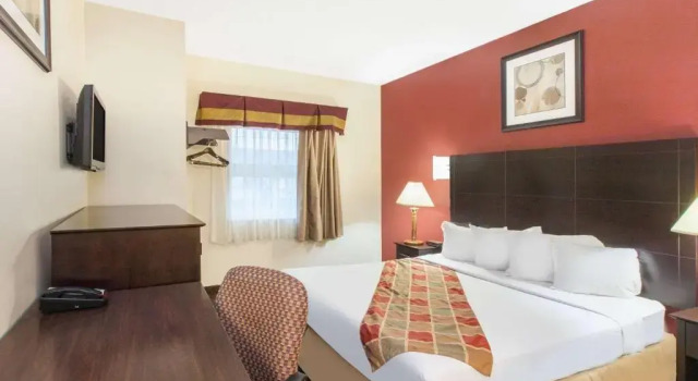 Номер Standard Baymont by Wyndham Detroit Airport/Romulus