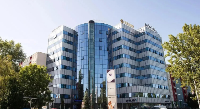 Large Modern Flat with Balcony - Lake Jarun, Prenota Hotel Zagabria Croazia
