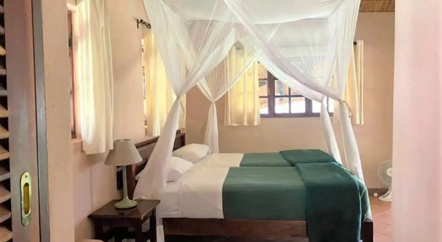 Коттедж Family Lodge in Natural African Bush - 2113