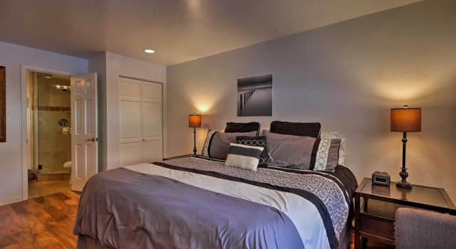 Charming Aspen Retreat - Bus To Ski Areas 2 Bedroom Condo by RedAwning