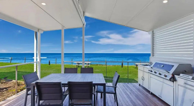 Вилла Blue Lagoon Beach Resort