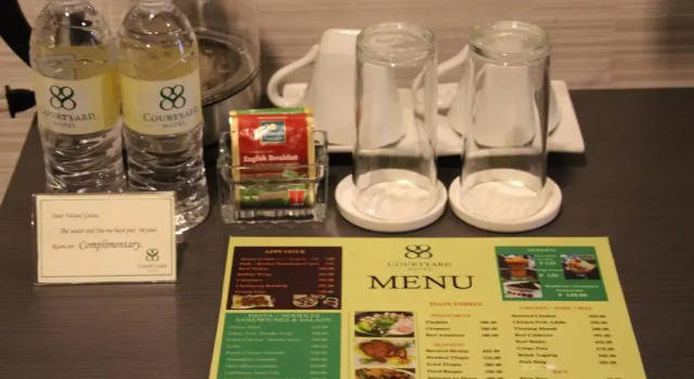 Двухместный номер Standard 88 Courtyard Hotel