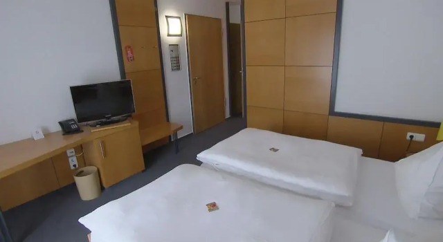 Hotel am Stadtpark, Забронировать Отель Боркен земля Гессен