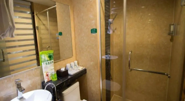 Yiwu Li Rong Hotel, Prenota Hotel Hotel a Yiwu con parcheggio, Parcheggio