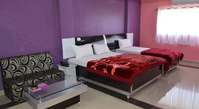 Grand Hotel Vinayak