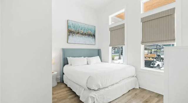Juan Fine Day by Avantstay Sleeps 18 Heated Pool + Golf Cart, Забронировать Дом для отпуска Виллы Санта-Роза-Бич, Вилла