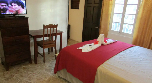 Ocean Wave Villa, Rezerwuj Willa Domki letniskowe w Negril, Domek