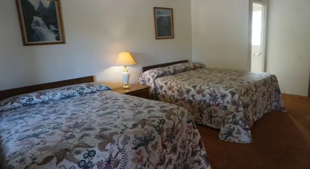 Четырёхместный номер Standard Blue Gum Motel