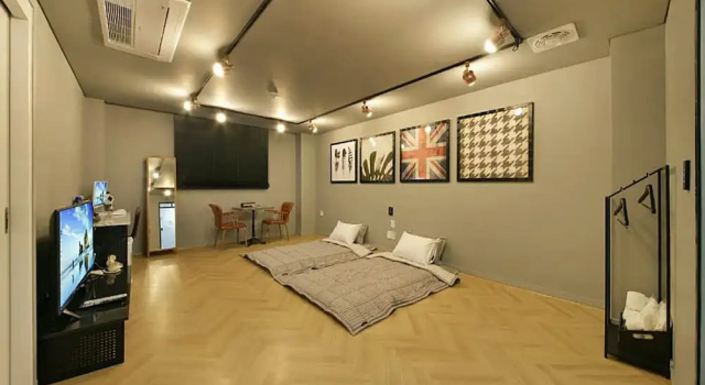 Трёхместный номер Standard Hotel Nol