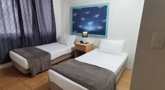 St Tropez Resort, Забронировать Апартаменты/квартира Серферс-Парадайс Голд-Кост, рядом с Пляж Баддс