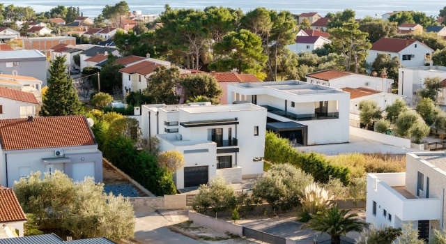 Luxury Villa Positiva with heated pool, Забронировать Вилла Виллы Вир, Вилла