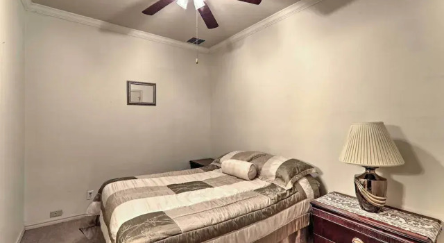 Private Pool: Lakefront Harlingen Home, Rezervovat Hotel Harlingen Rio Grande Valley