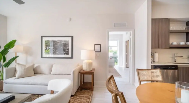 Chic Apartments in the heart of Dadeland, Забронировать Апартаменты/квартира Апартаменты штата Флориды, Апартаменты/квартира
