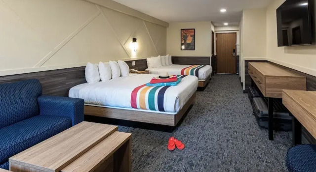 Четырёхместный номер Wilderness at the Smokies - Stone Hill Lodge