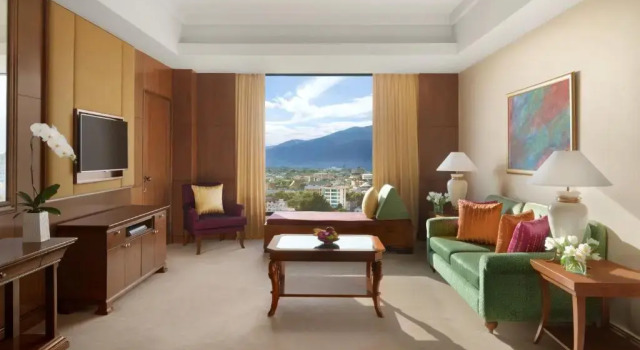 Двухместный люкс Executive Shangri-La Chiang Mai