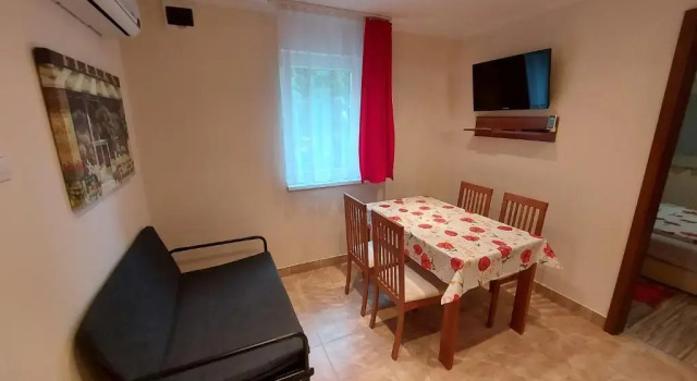 Апартаменты с 2 комнатами с балконом Oregano Apartman