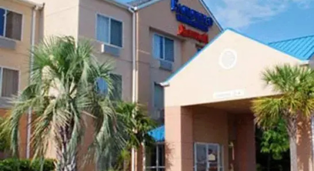 Кровать в общем номере Fairfield Inn and Suites Gulfport / Biloxi