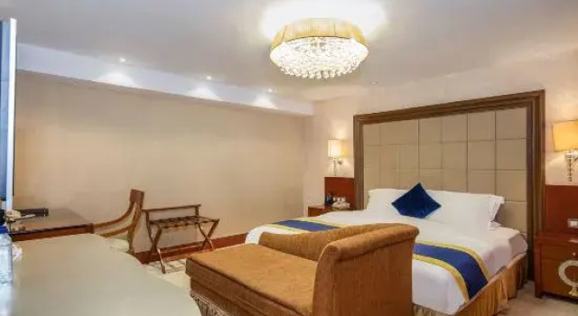 Люкс Changsha Xiaoxiang Huatian Hotel