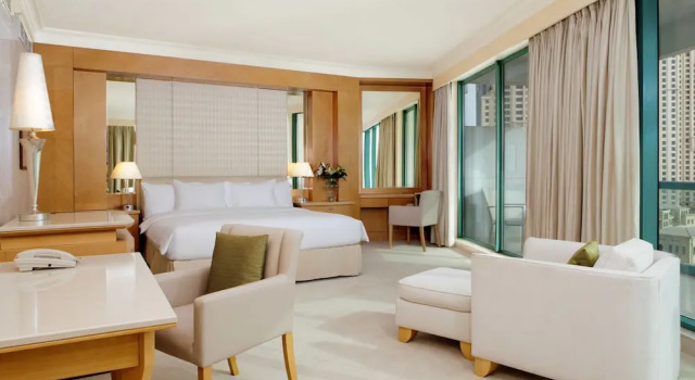 Двухместный люкс Panoramic с балконом и с видом на море Hilton Dubai Jumeirah