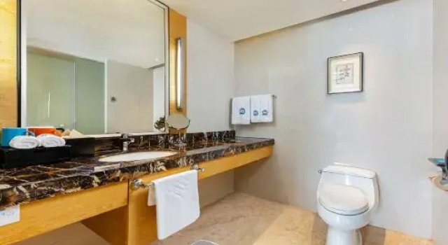 Семейный тент Xiamen Huli Yiho Hotel