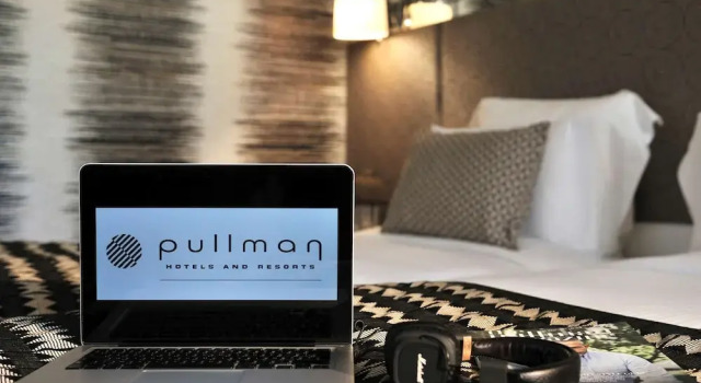 Superior quarto com vista para a cidade Pullman Dakar Teranga
