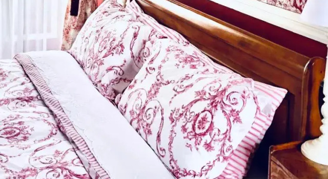 Люкс Deluxe LHotel de Hercé Chambre dHote