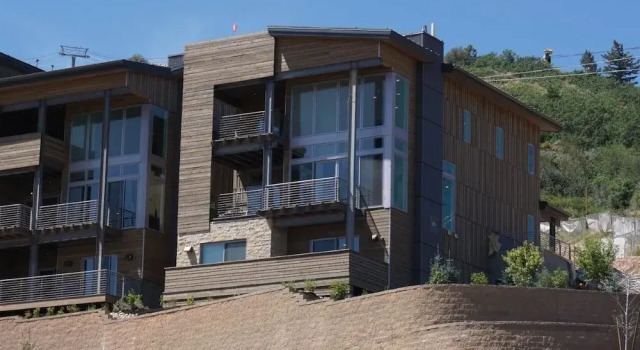 Huge & Newly Constructed 5br/5ba -private Hot Tub! 5 Bedroom Condo by RedAwning, Забронировать Отель Отели Парк-Сити с парковкой, рядом с Canyons Parking Lot, Парковка