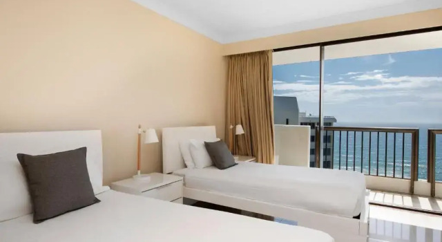 Апартаменты с 2 комнатами BreakFree Longbeach Resort