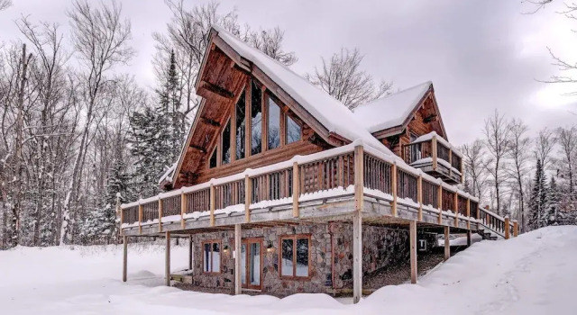 Chalet Algonquin, Boek Chalet 4-sterren hotels in Quebec, 4*