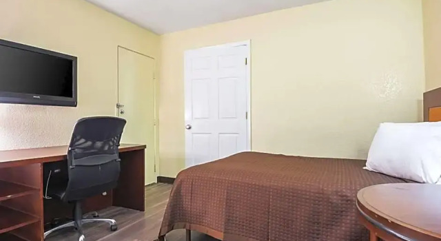 Люкс Rodeway Inn Kissimmee