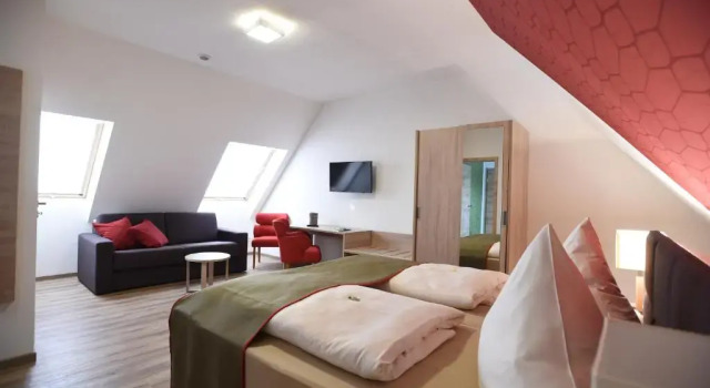 Полулюкс Hotel Neue Höhe