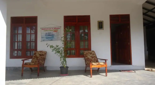 Yoho Blue Lotus Guest, Reserva ahora Hostal o pensión Hoteles en Mirissa con aparcamiento, Aparcamiento