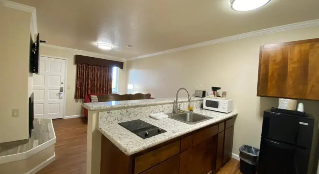 Люкс Deluxe Beachwalker Inn Cayucos