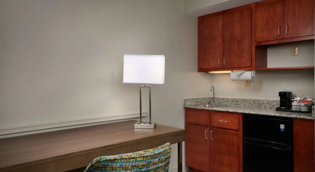 Двухместный люкс Hampton Inn Goldsboro