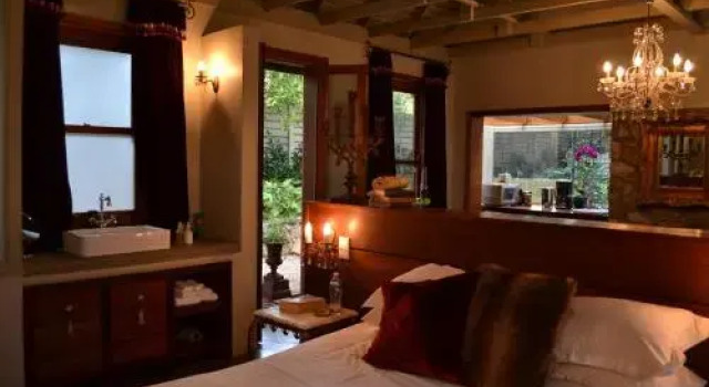 Festina Lente Guesthouse
