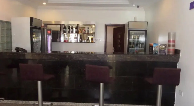 Suru Express Hotel GRA, Buchen Sie Hotel All-Inclusive-Hotels in Lagos, All Inclusive