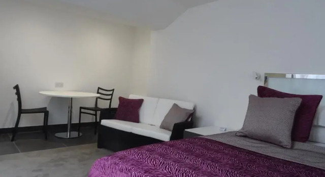 Junior Suite Undercliff Guest House