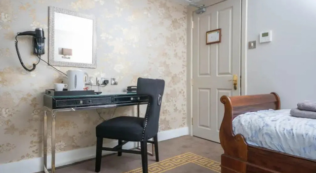 Одноместный номер Standard Guildford Manor Hotel & Spa