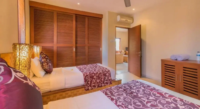 Вилла с 3 комнатами Villa Seriska Seminyak, 5-Star Private Pool Villa, Walk to Dining & Shopping
