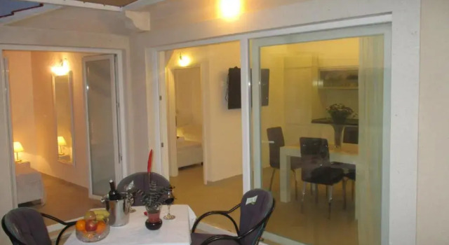 Апартаменты с балконом Apartments Carol