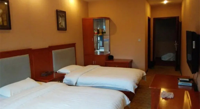 Mianyang Huang Shang Huang Holiday Hotel, Reservar Hotel Mianyang Sichuan