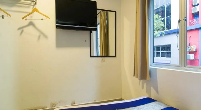 OYO 204 I Biz Hotel