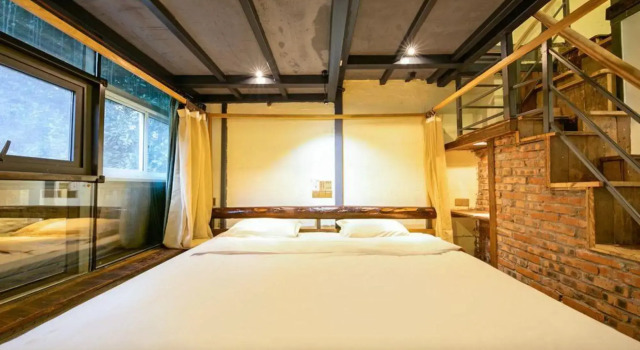 Chongqing Baijuyi Art Homestay, Prenota Hotel Hotel a Chongqing Area con parcheggio, Parcheggio