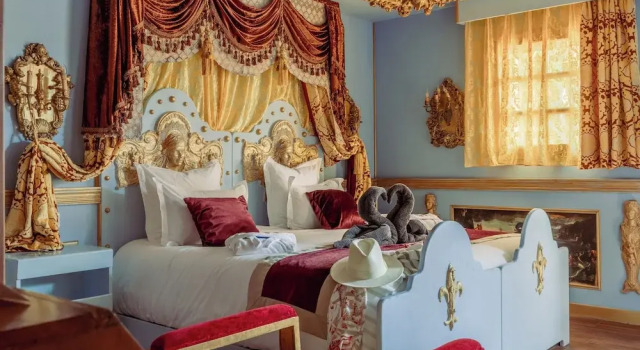 Люкс Luxury с 2 комнатами с видом на сад Hôtel Pirates World