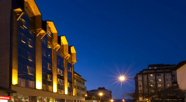 Hotel Lagos Andinos, Забронировать Отель Отели в центре Сан-Карлос-де-Барилоче, в центре