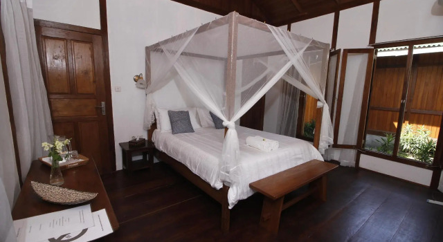 Вилла рядом с пляжем Hotel Bobocha Siladen