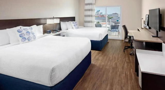 Четырёхместный номер Standard с балконом Fairfield Inn & Suites by Marriott Ocean City
